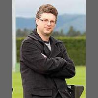 Associate Professor Geoff Watson staff profile picture