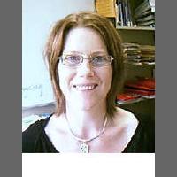 Dr Robyn Mason staff profile picture