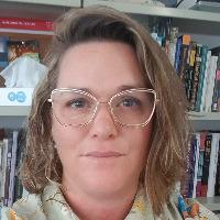 Associate Professor Kelly Dombroski staff profile picture