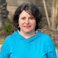 Dr Mimi Hodis staff profile picture
