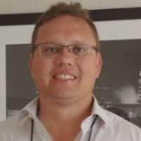 Dr Hennie van Heerden staff profile picture